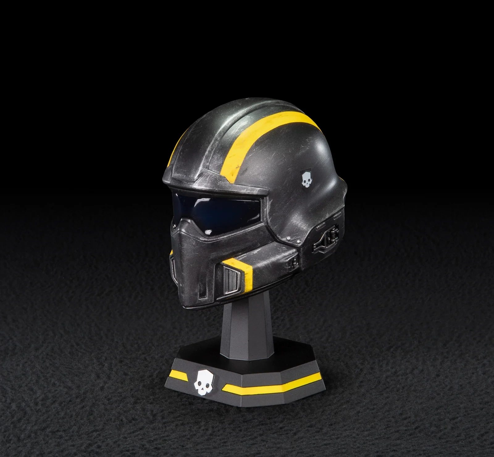 Helldivers 2: B-01 Tactical Helmet 1:4 Scale Replica