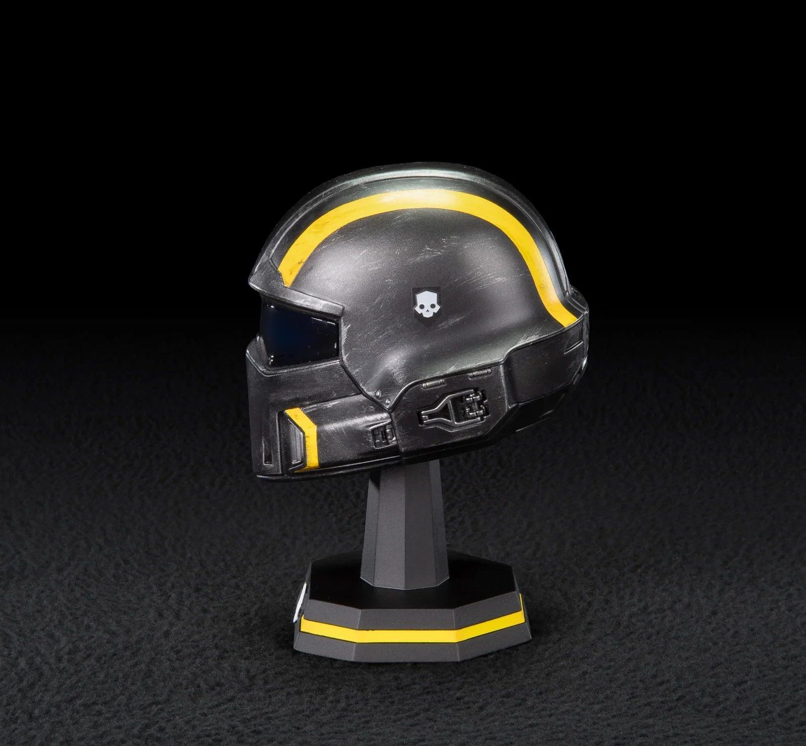Helldivers 2: B-01 Tactical Helmet 1:4 Scale Replica