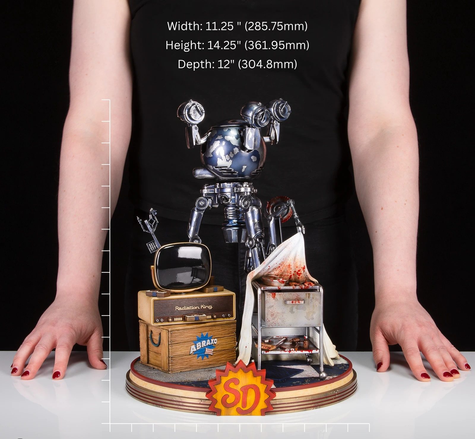 Fallout (Amazon): Mr. Handy "Snip-Snip" Statue