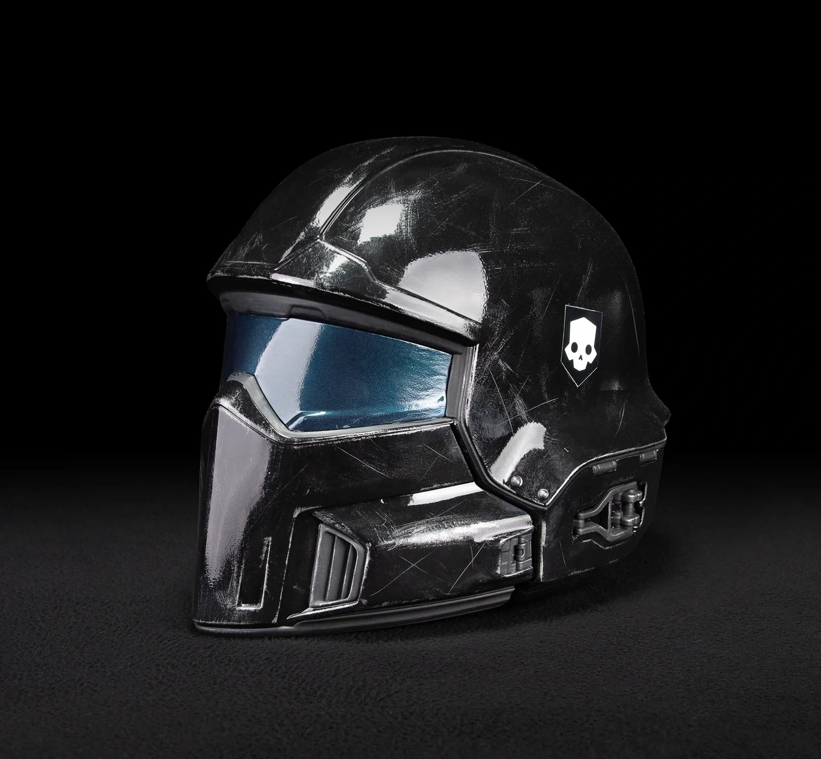 Helldivers 2: B-22 Model Citizen Helmet 1:1 Scale Replica