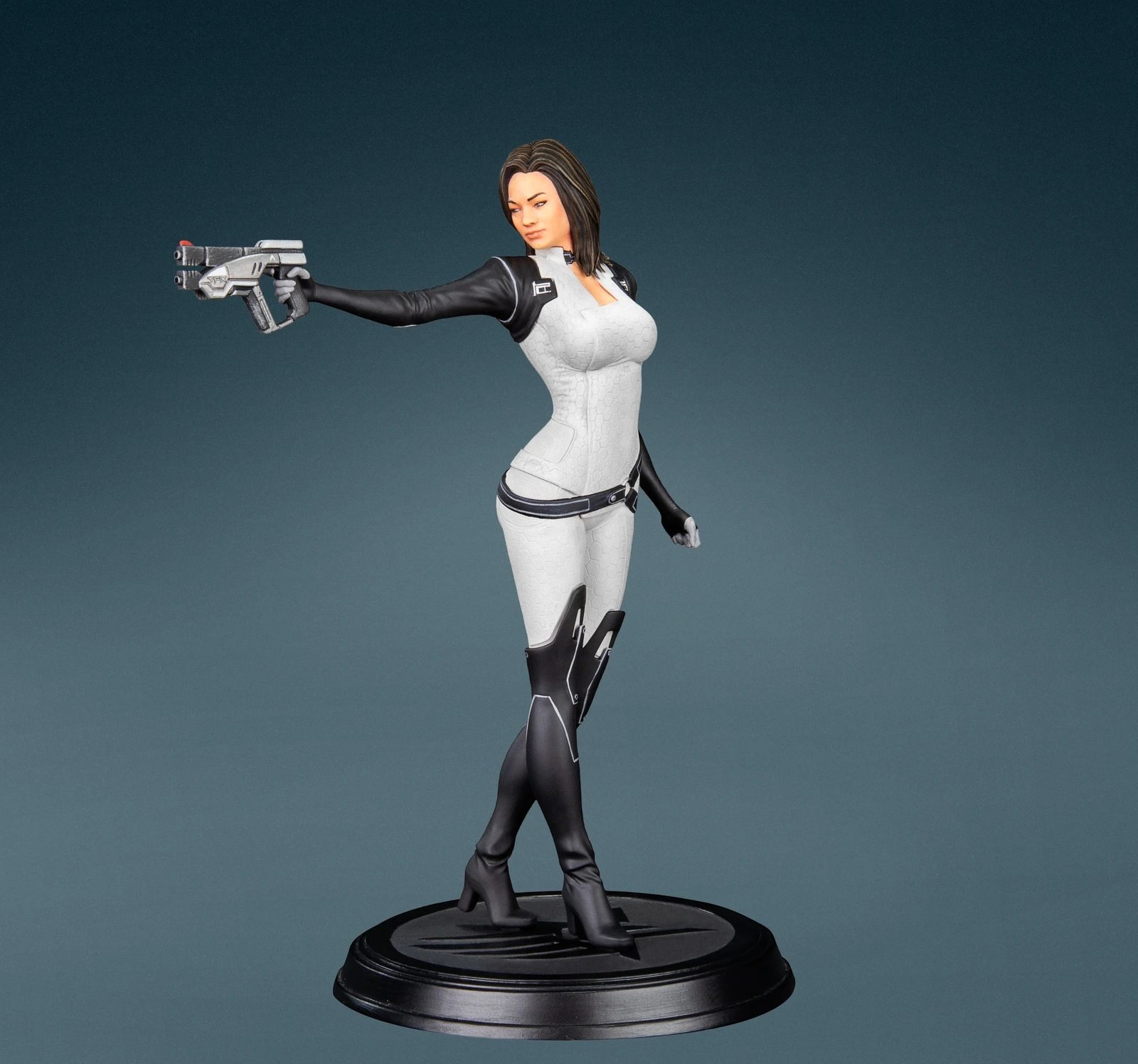 Mass Effect: Miranda Lawson Figure