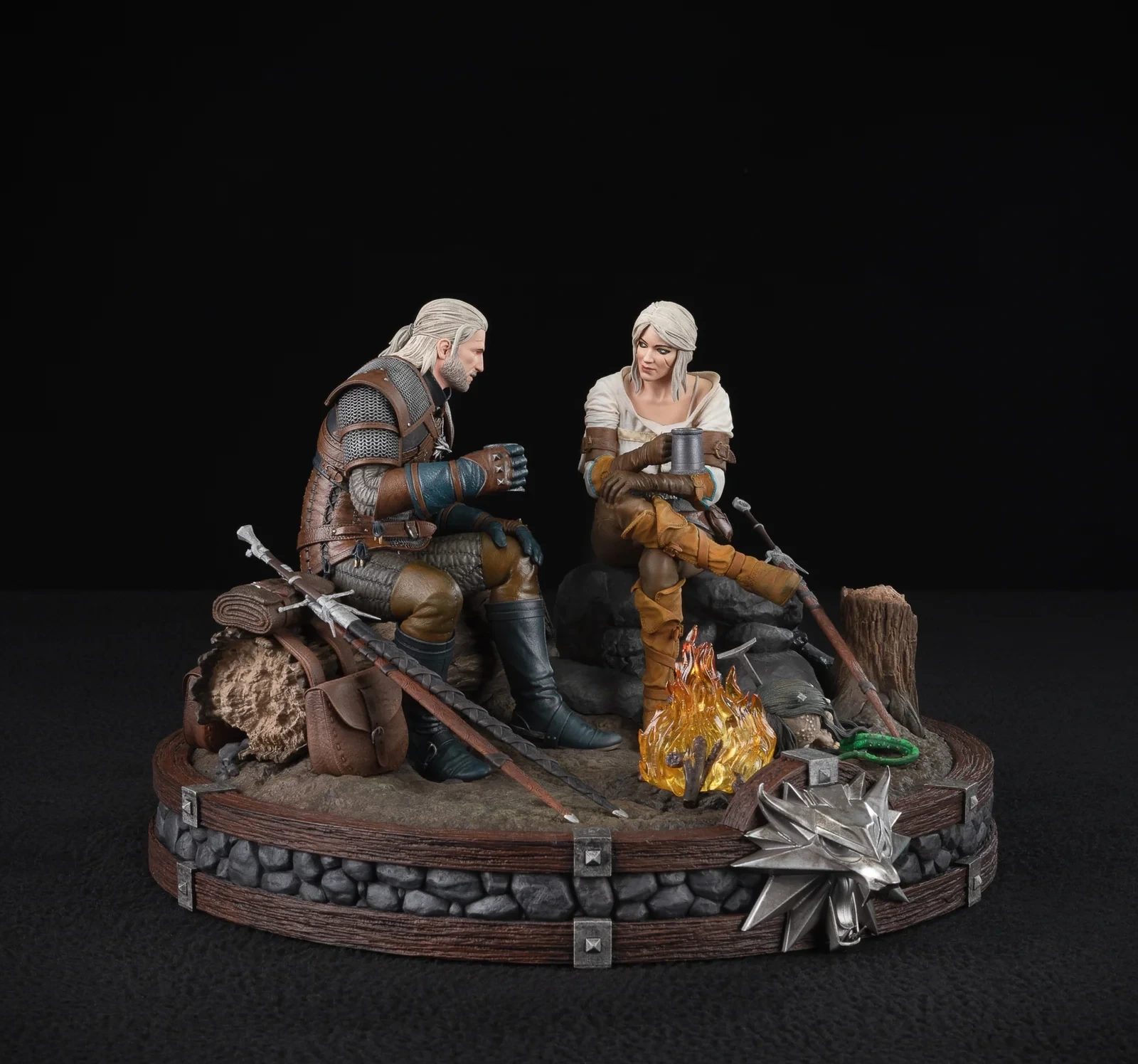 The Witcher: Geralt and Ciri Fireside Premium Statue