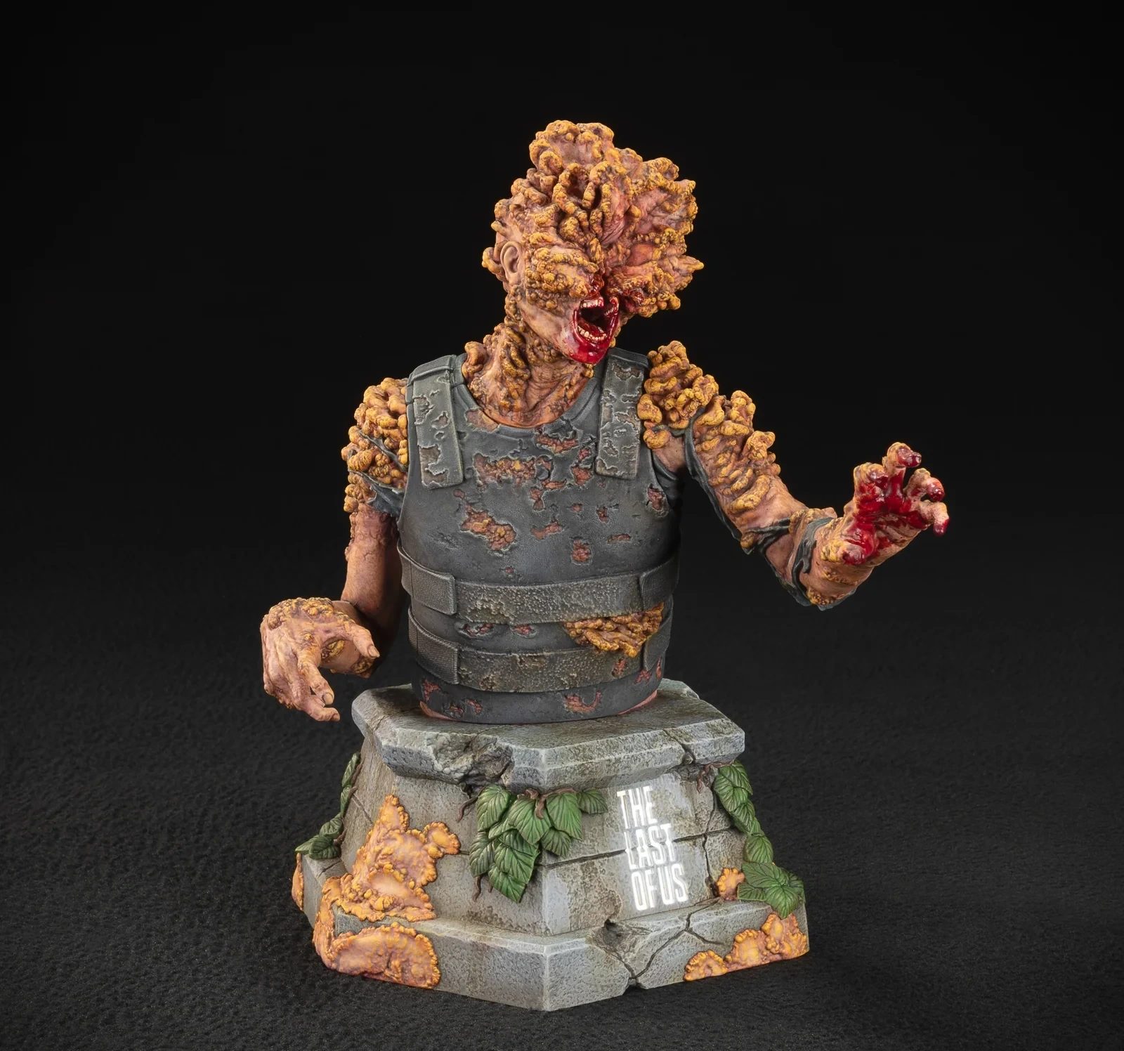 The Last of Us: Clicker Bust
