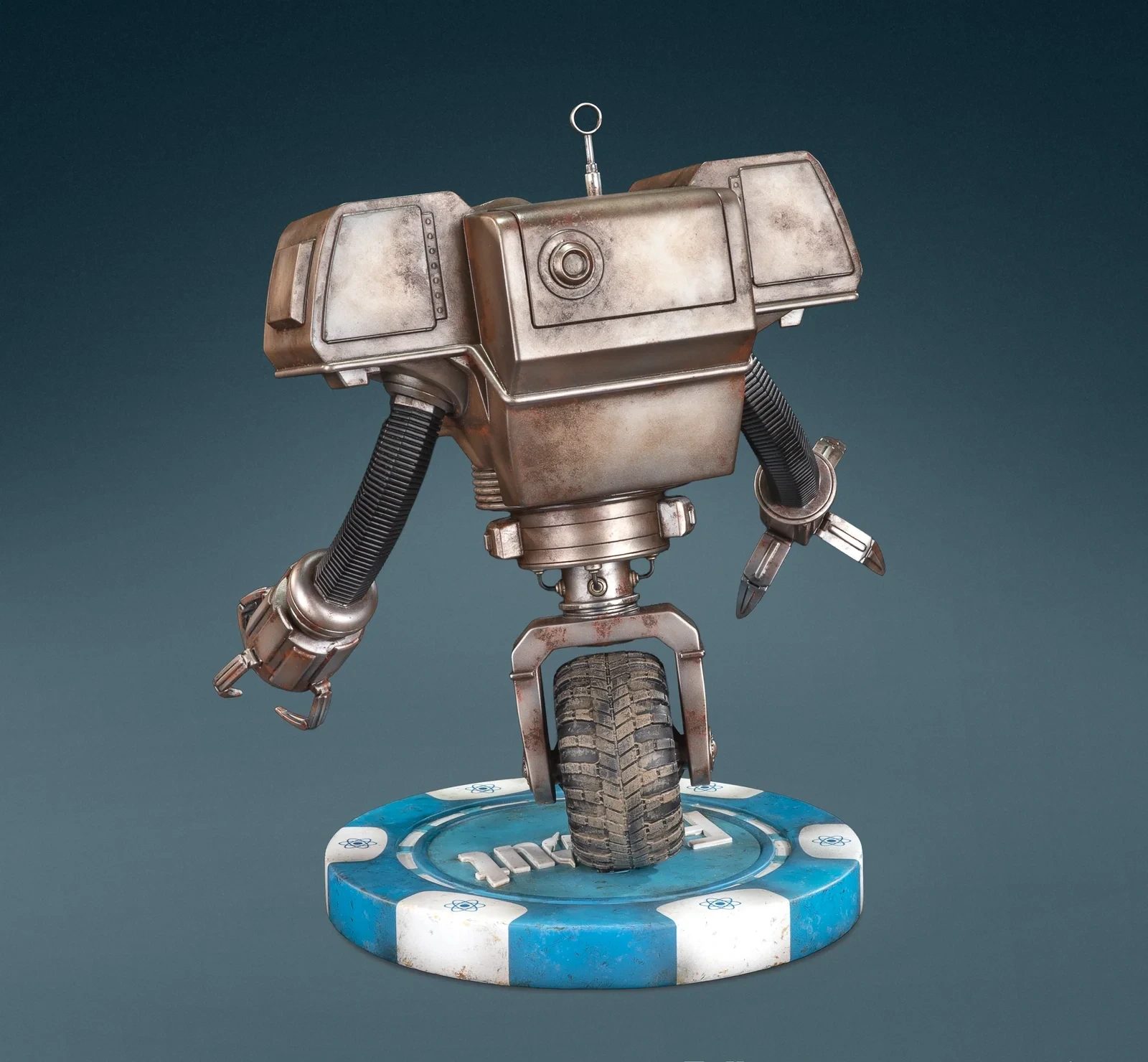Fallout (Amazon): Victor Securitron PVC Figure