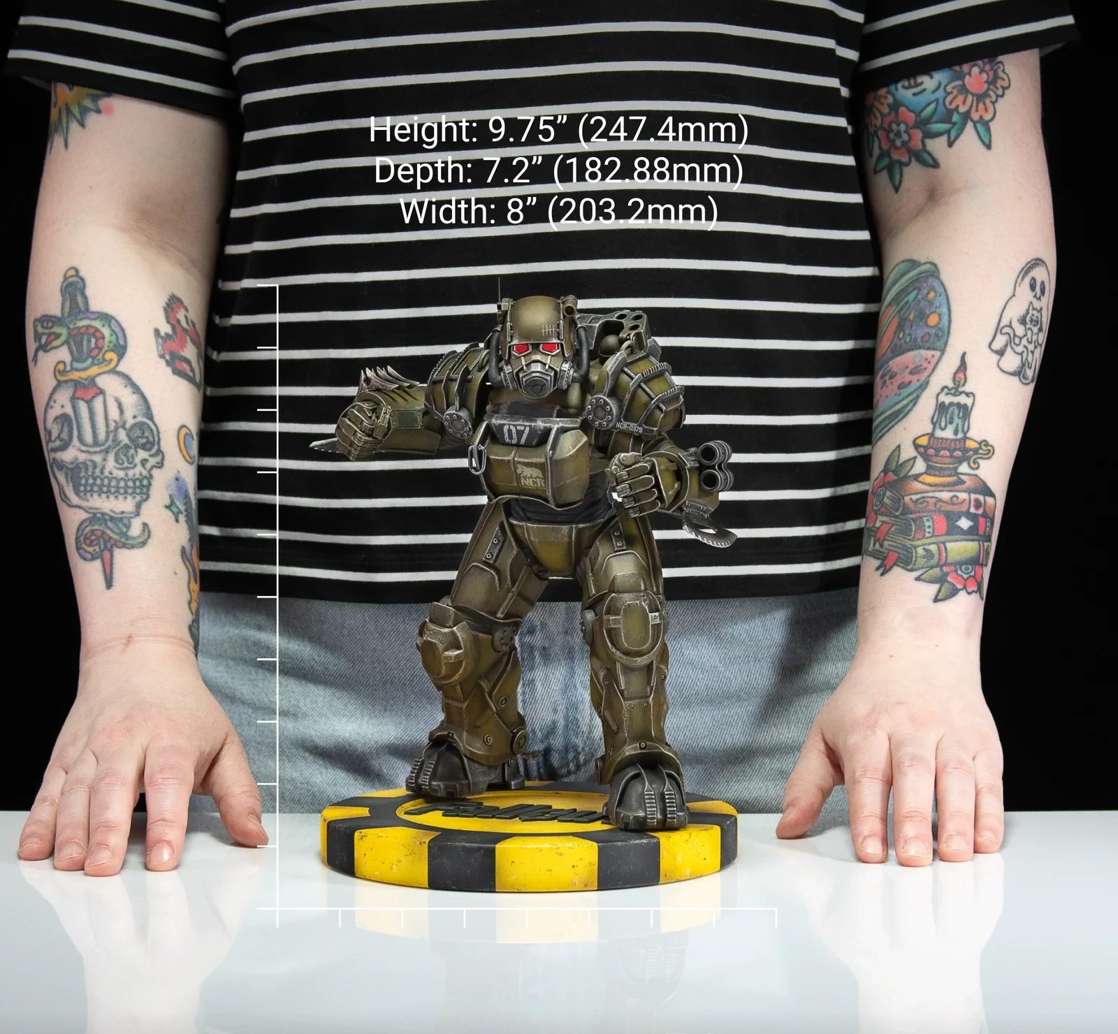 Fallout (Amazon): NCR Power Armor PVC Figure