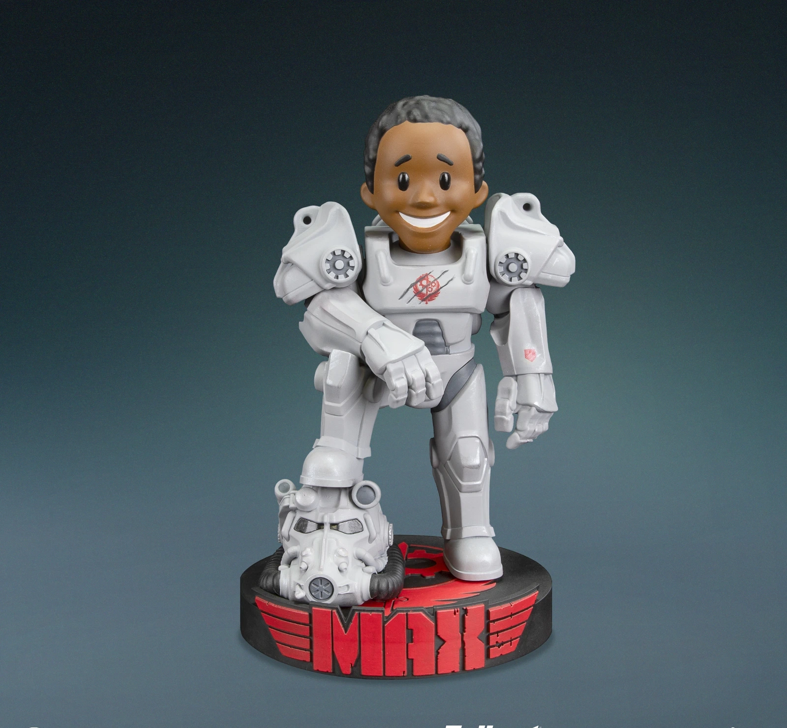 Fallout (Amazon): Stylized Maximus 8" Vinyl Figure